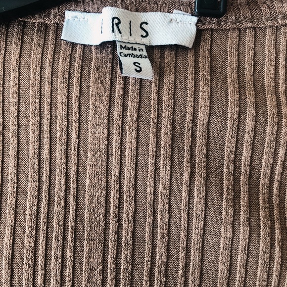 Brown Long sleeved Crop Top - Picture 4 of 5